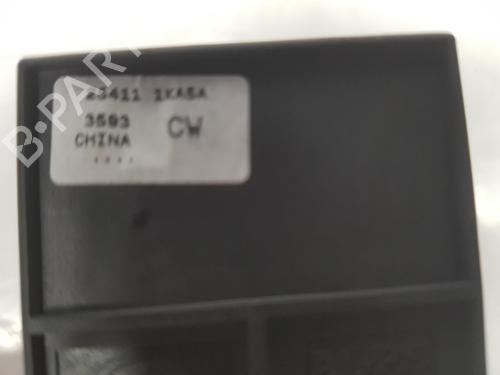 Right front window switch NISSAN JUKE (F15) 1.2 DIG-T | BP8680870I26 