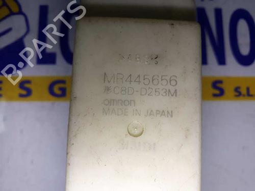 Left front window switch MITSUBISHI PAJERO III (V7_W, V6_W) 3.2 Di-D (V68W, V78W) | BP1571949I27 