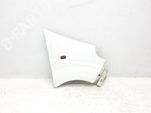 Used Right front fenders RENAULT TRAFIC II Platform/Chassis (EL) 1.9 dCi 80 (EL0B) (82 hp) 27934248