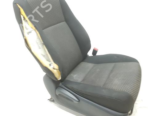 Right front seat TOYOTA HILUX VIII Pickup (_N1_) 2.4 D 4WD (GUN125_, GUN125R) | BP13578155C16 