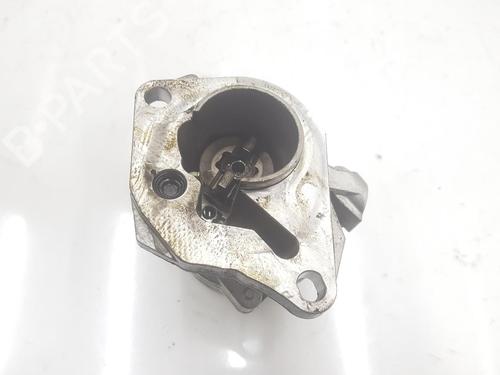 Used Vacuum pump DACIA DOKKER MPV (KE_) 1.5 Blue dCi 95 (KEJL) (95 hp) 18023709
