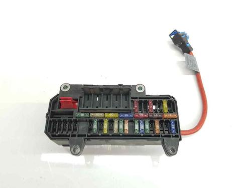 Used Fuse box Fuse box BMW 7 (E65, E66, E67) 730 i, Li (231 hp) 10256152 10256152