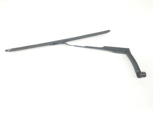 Used Front windshield wiper arm HYUNDAI IONIQ (AE) Elektro (34 hp) 15836867