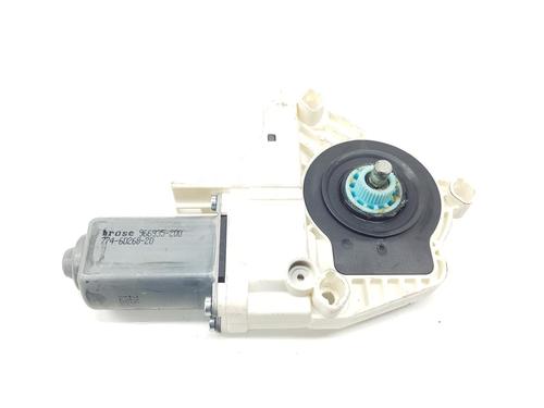 Used Left front window motor AUDI A4 B8 (8K2) 2.0 TDI (143 hp) 16642646
