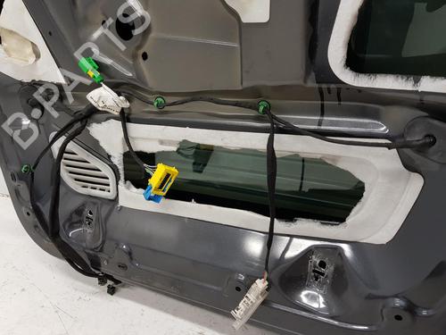 Right front door PEUGEOT 807 (EB_) 2.0 HDI | BP15195150C3