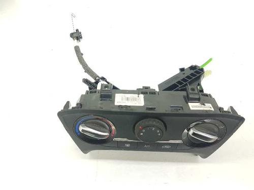 Used Climate control HYUNDAI i20 II (GB, IB) 1.4 CRDi (90 hp) 7250718