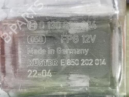 Right rear window motor SEAT IBIZA V (KJ1, KJG) 1.0 TSI | BP13579642E22 