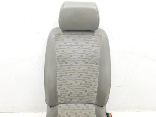 Right front seat VW TRANSPORTER T6 Van (SGA, SGH, SHA, SHH) 2.0 TDI | BP30682113C16 