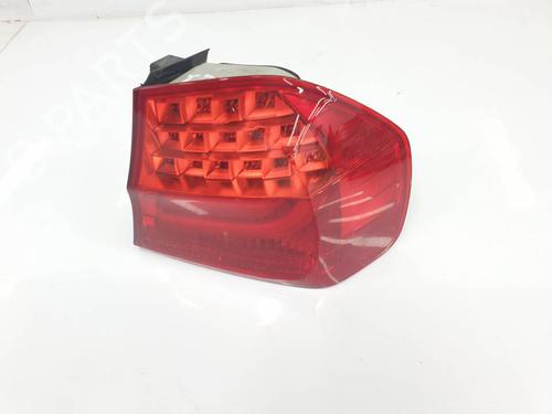 Right taillight BMW 3 (E90) 320 d | BP38913992C35 - Image 2