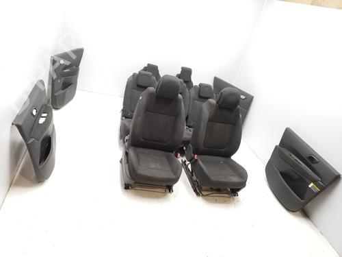 Seats set PEUGEOT 5008 (0U_, 0E_) 1.6 HDi | BP10255790C78 
