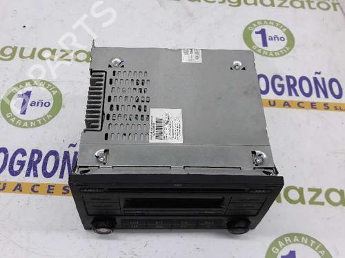 Radio VW TRANSPORTER T5 Van (7HA, 7HH, 7EA, 7EH) 1.9 TDI | BP3351817E6 
