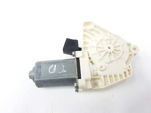 Right rear window motor MERCEDES-BENZ B-CLASS Sports Tourer (W245) B 180 CDI (245.207) | BP6824830E22 