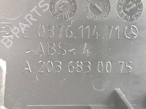 Armrest / Center console MERCEDES-BENZ C-CLASS (W203) C 180 Kompressor (203.046) | BP7152973I20 