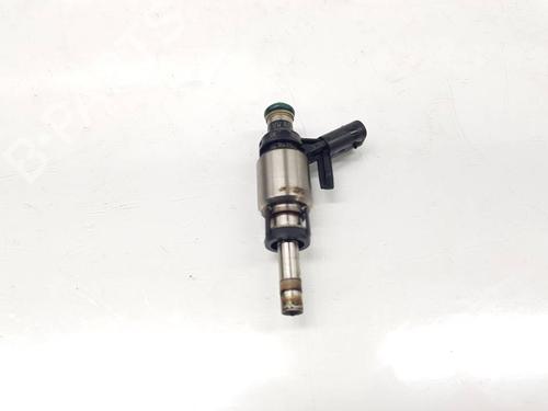 Used Injector Injector VW GOLF VII (5G1, BQ1, BE1, BE2) 2.0 GTI (220 hp) 39612428 39612428