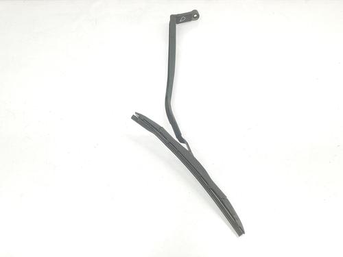Front windshield wiper arm TOYOTA AURIS Estate (_E18_) 1.8 Hybrid (ZWE186_, ZWE186R, ZWE186H) | BP10522864C143 