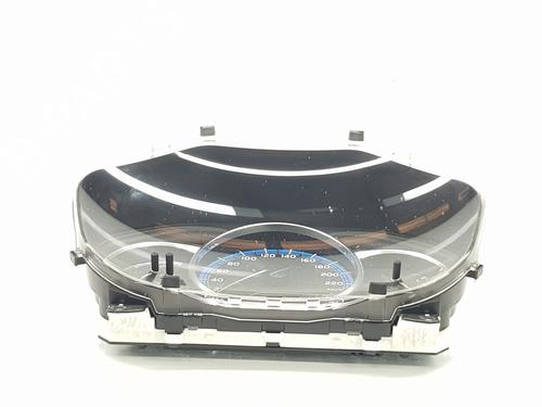 Used Instrument cluster TOYOTA YARIS (_P13_) 1.5 Hybrid (NHP130_, NHP130) (101 hp) 20666569