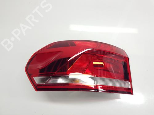 Used Left taillight Left taillight VW TOURAN (5T1) [2015-2026] 33411872 33411872