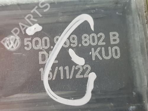 Right front window motor SKODA KAROQ (NU7, ND7) 2.0 TDI | BP36032333E20 - Image 5