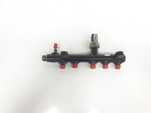 Used Injection rail PEUGEOT 508 I (8D_) 2.0 BlueHDi 150 (150 hp) 10328250