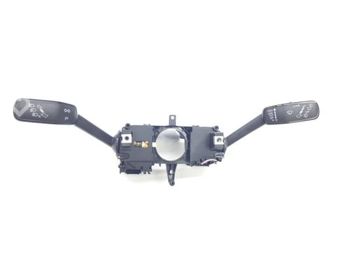 Used Steering wheel controls SEAT IBIZA V (KJ1, KJG) 1.0 TSI (115 hp) 18904818