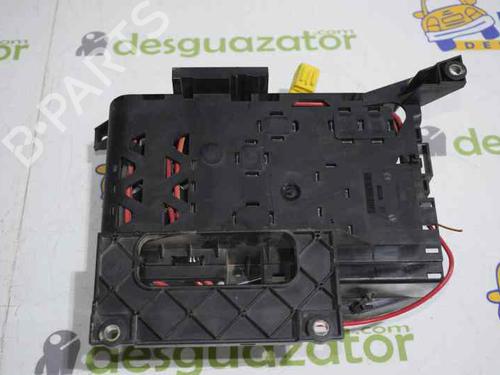Fuse box VW TOUAREG (7LA, 7L6, 7L7) 2.5 R5 TDI | BP768635E1 