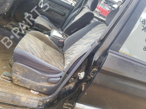 Right front indicator TOYOTA LAND CRUISER 90 (_J9_) 3.0 TD (KZJ90_, KZJ95_, KZJ90R, KZJ95R, KZJ90W, KZJ95W) | BP32342464C33 