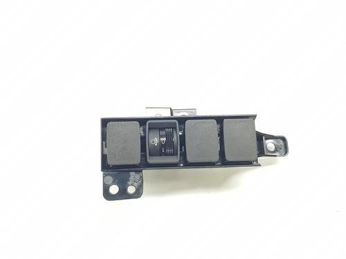 Used Headlight switch NISSAN QASHQAI II (J11, J11_) [2013-2025]  31051359