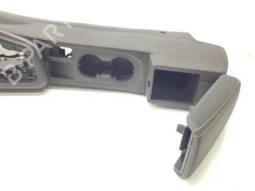 Armrest / Center console RENAULT ARKANA I (LCM_, LDN_) 1.3 TCe 140 (LDN0) | BP34381375I20  - Image 8