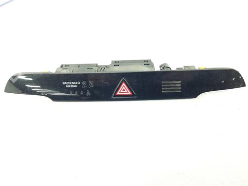 Used Warning switch HYUNDAI TUCSON (TL, TLE) 1.7 CRDi (116 hp) 9453493