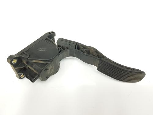 Pedal MERCEDES-BENZ VITO Van (W447) 116 CDI (447.601, 447.603, 447.605) (163 hp) 9039688