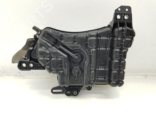 AdBlue-tank AdBlue-tank RENAULT ARKANA I (LCM_, LDN_) 1.3 TCe 140 (LDN0) (140 hp) 33694582 33694582