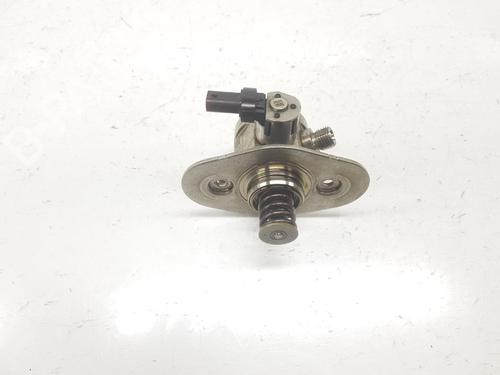 Used Injection pump BMW 5 (G30, F90) 530 e Plug-in-Hybrid (184 hp) 11977281