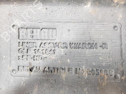 Wheel arch LAND ROVER FREELANDER I (L314) 2.0 Td4 4x4 | BP15252146C56 