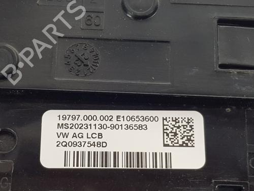 Fuse box SEAT ARONA (KJ7, KJP) 1.5 TSI | BP31338883E1