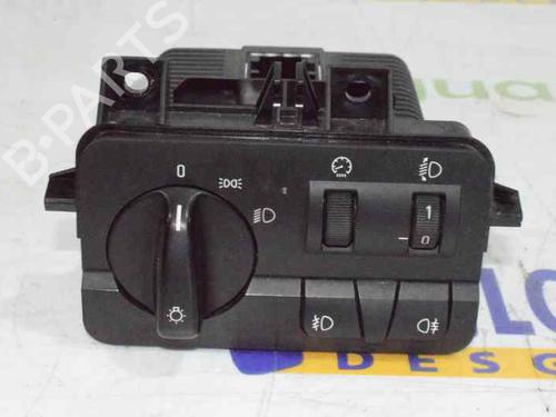 Used Headlight switch BMW 3 Compact (E46) 320 td (150 hp) 1363203