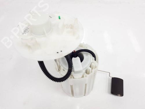 Used Fuel pump Fuel pump 38957418 38957418