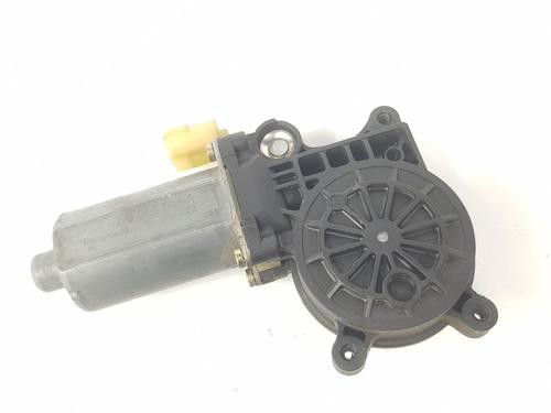 Right front window motor BMW 3 (E46) 330 d | BP11336585E20 