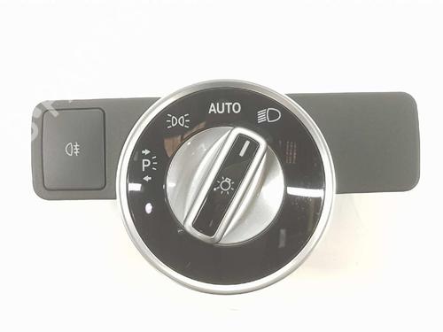 Used Headlight switch MERCEDES-BENZ A-CLASS (W176) A 200 CDI / d (176.008) (136 hp) 7520439