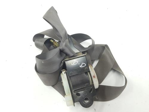 Used Front right seatbelt MITSUBISHI PAJERO III (V7_W, V6_W) 3.2 Di-D (V68W, V78W) (165 hp) 9723955