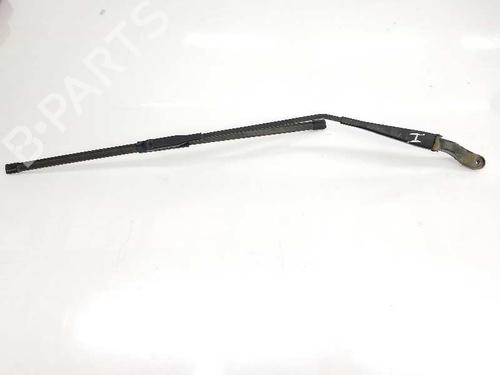 Used Front windshield wiper arm MERCEDES-BENZ B-CLASS Sports Tourer (W245) B 200 CDI (245.208) (140 hp) 6563155