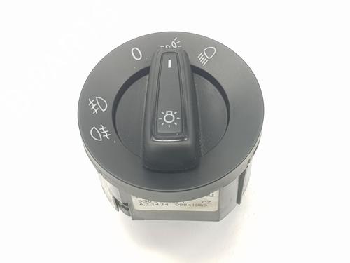 Used Headlight switch SEAT LEON (5F1) 1.6 TDI (105 hp) 13250564