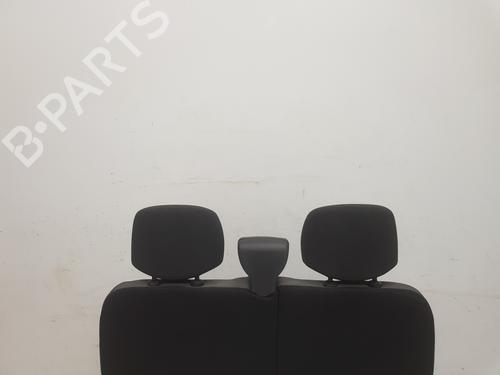 Right front seat RENAULT MASTER III Van (FV) 2.3 dCi 130 FWD (FV0M, FV0Y, FV0J, FV02, FV03) | BP32517996C16