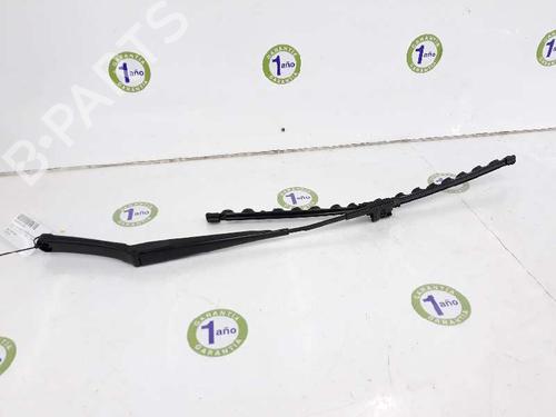 Used Front windshield wiper arm SKODA OCTAVIA II (1Z3) 2.0 TDI RS (170 hp) 5288022