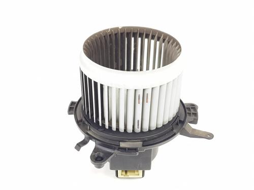Used Heater blower motor PEUGEOT 3008 II SUV (MC_, MR_, MJ_, M4_) 1.2 THP/ PureTech 130 (MRHNSM, MRHNSU, MRHNSJ, MRHNYW,... (131 hp) 32211371