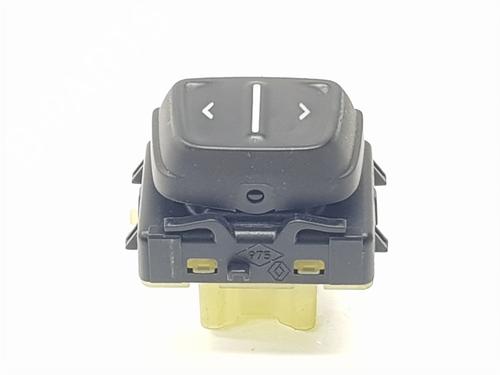 Used Right rear window switch DACIA SANDERO II 1.5 dCi (90 hp) 25028181