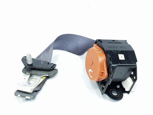 Used Rear center seatbelt TOYOTA LAND CRUISER PRADO (_J12_) 3.0 D-4D (KDJ120, KDJ125) (163 hp) 23228029