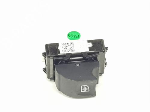 Used Left rear window switch DACIA SPRING EV (B6M1) (45 hp) 31015679
