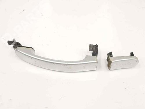 Used Front right exterior door handle Front right exterior door handle FORD FIESTA V (JH_, JD_) 1.6 TDCi (90 hp) 7113600 7113600