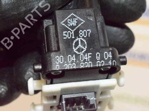 Right front window switch MERCEDES-BENZ C-CLASS Coupe (CL203) C 200 CDI (203.707) | BP1361660I26 