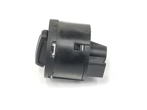 Headlight switch VW GOLF SPORTSVAN VII (AM1, AN1) 1.6 TDI | BP8279362I24 
